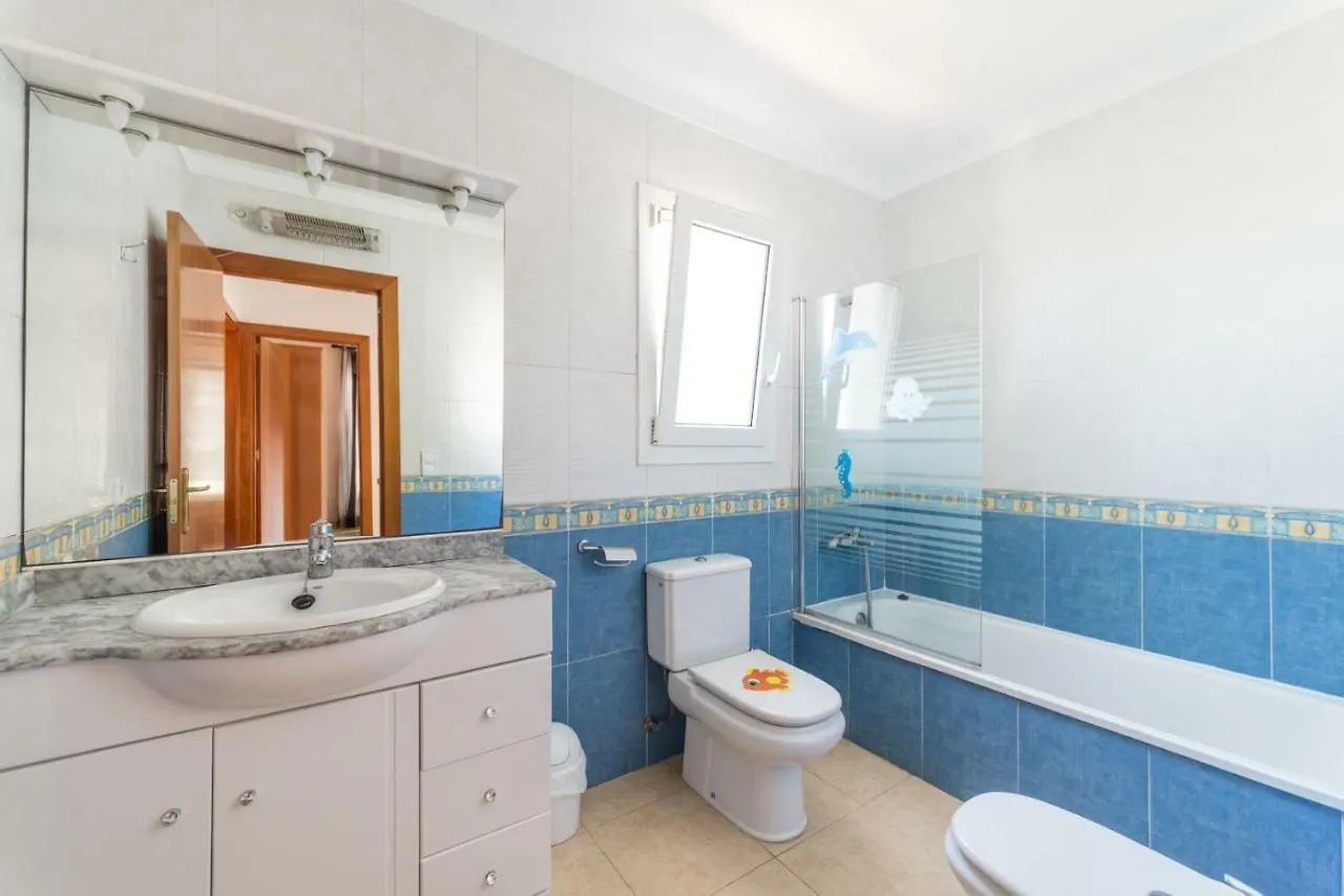 Holiday Home Olalla L' Escala ヴィラ